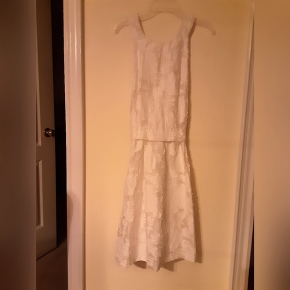 White Floral A-line Dress - Picture 1 of 5